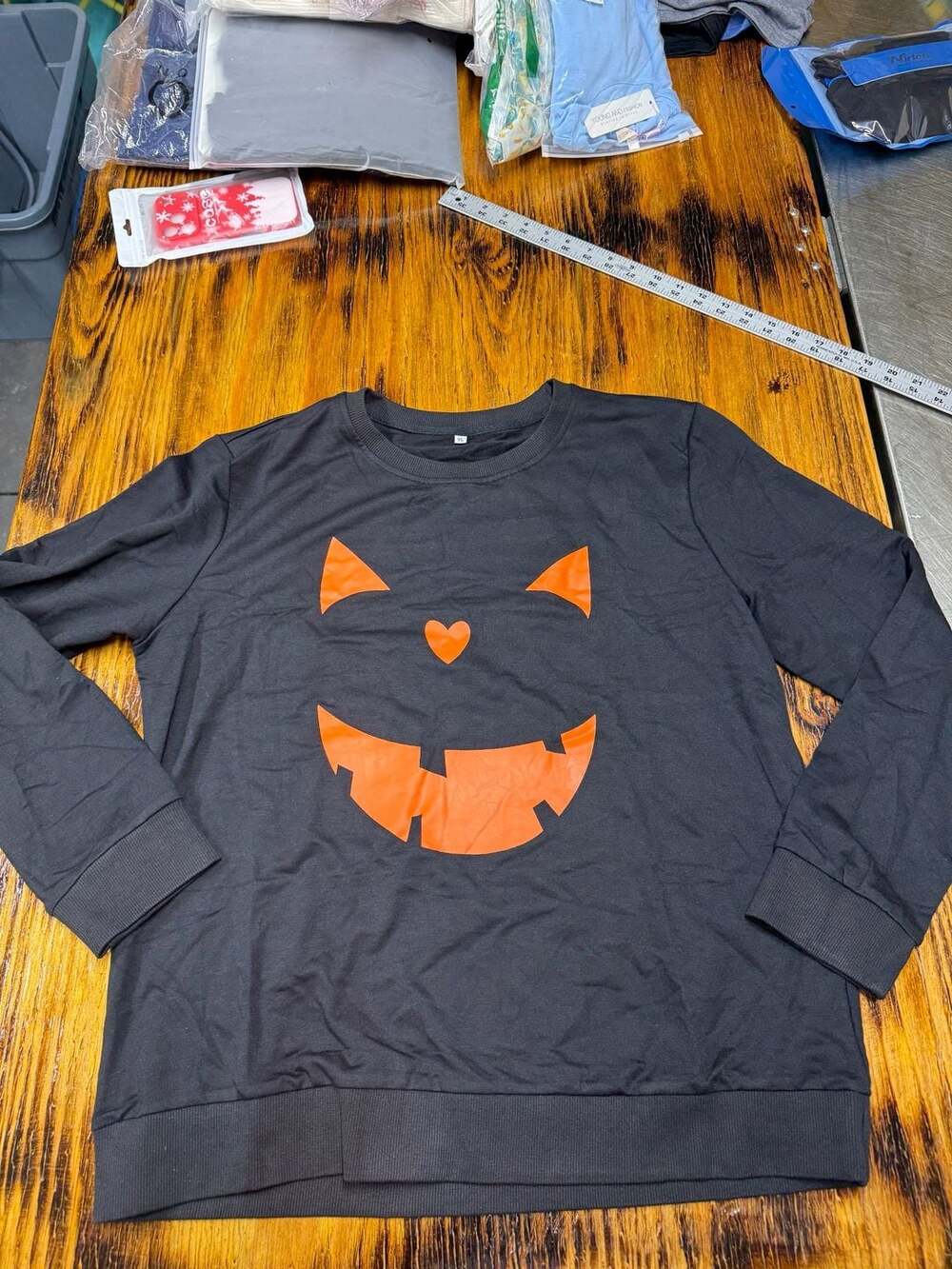 Generic Halloween Pumpkin Face Sweatshirt Size XL Black